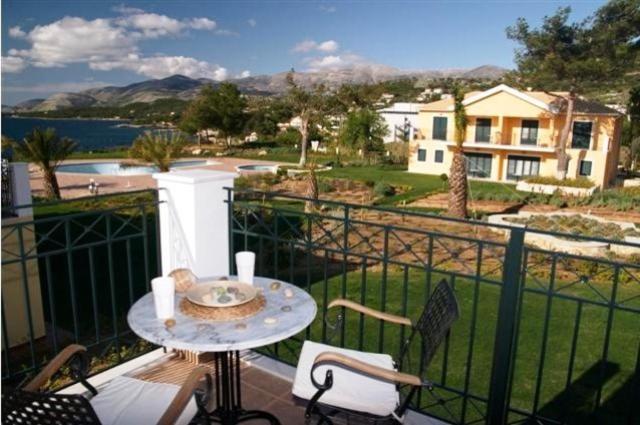 Enalion Suites Lassi (Kefalonia) Exterior photo